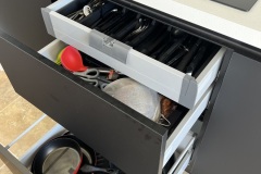 sensounette-kitchen-storage-984